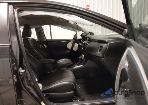 2015 Toyota Corolla S Plus z USA, uszkodzony, nr VIN 2T1BURHE0FC345545